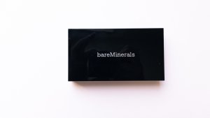 bare minerals invisible light powder